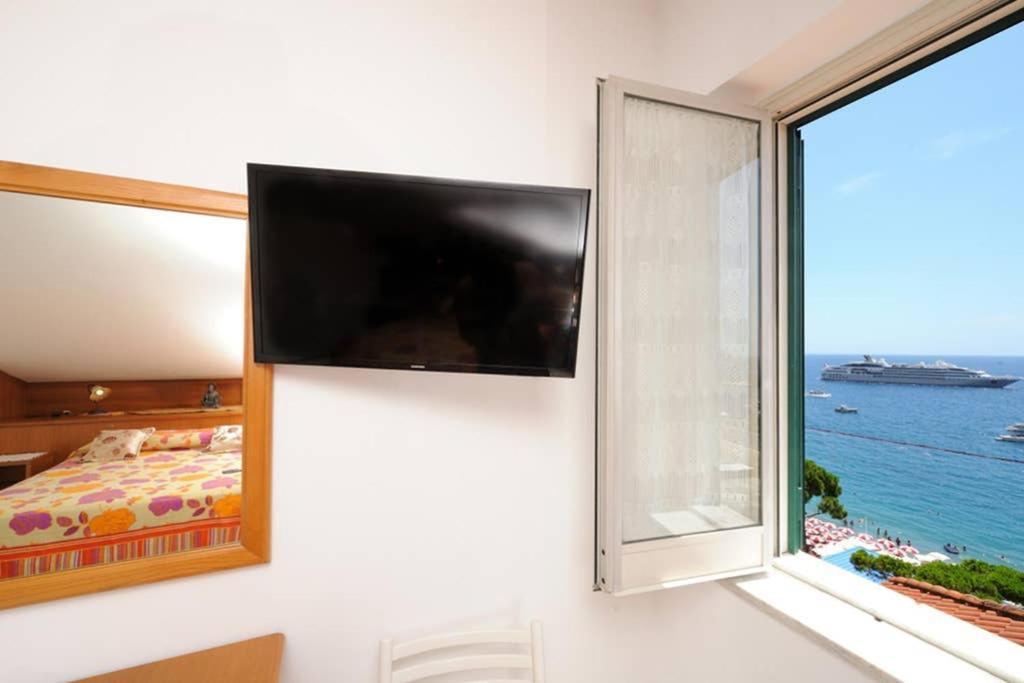 Mamma Rosanna - Apartment In Amalfi With Terrace Exterior photo