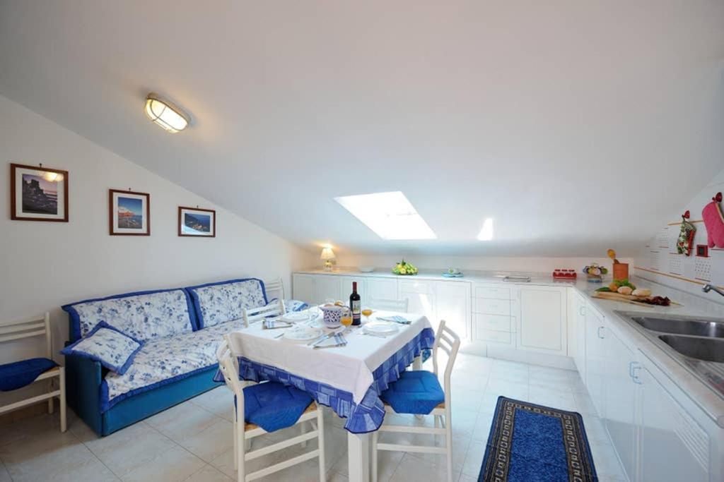Mamma Rosanna - Apartment In Amalfi With Terrace Exterior photo
