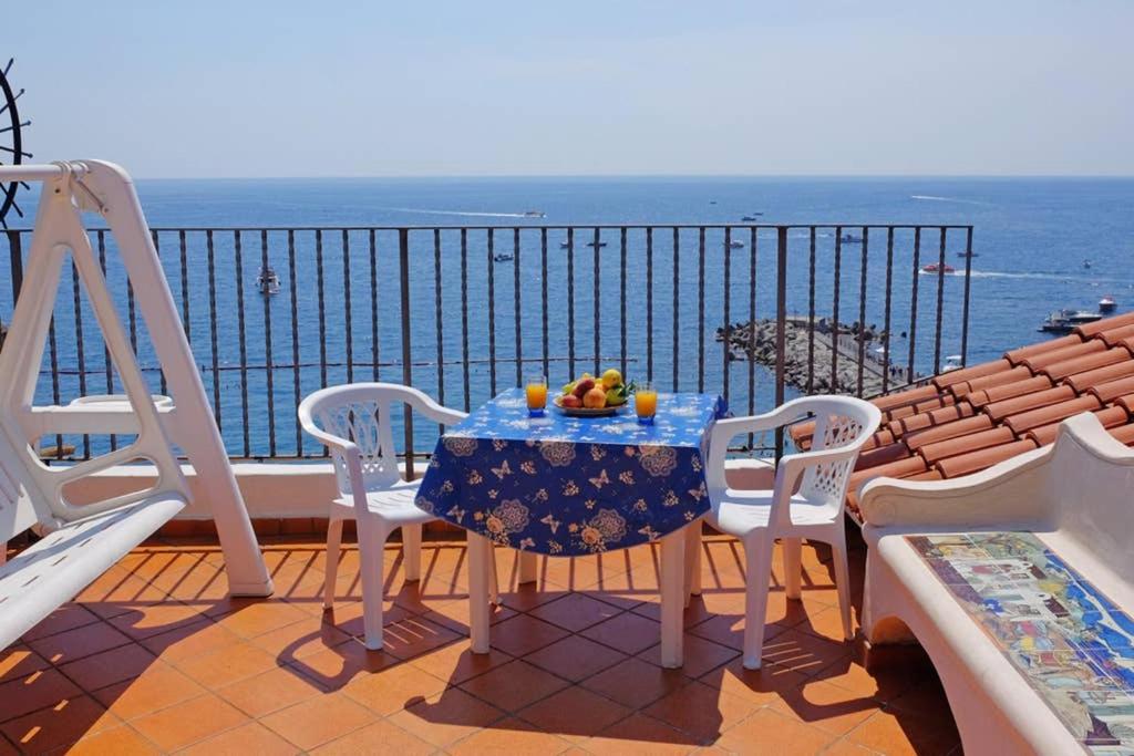 Mamma Rosanna - Apartment In Amalfi With Terrace Exterior photo